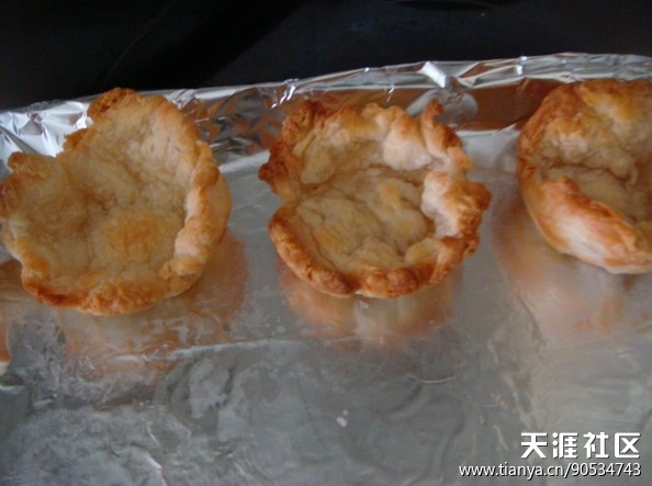 玫瑰挞小说手机版:漂亮易做的“苹果玫瑰花挞”(转载)-第5张图片-太平洋在线下载