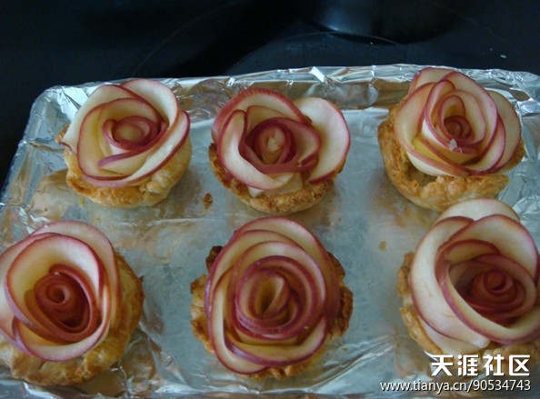 玫瑰挞小说手机版:漂亮易做的“苹果玫瑰花挞”(转载)-第6张图片-太平洋在线下载